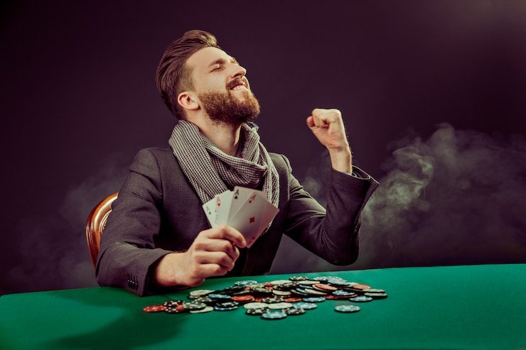 Dashboard Program Loyalitas dumaitoto menampilkan tingkat keanggotaan dan progress ke tingkat berikutnya