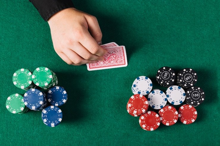Bagan tingkat loyalitas dumaitoto menampilkan manfaat progresif dari Member hingga Diamond